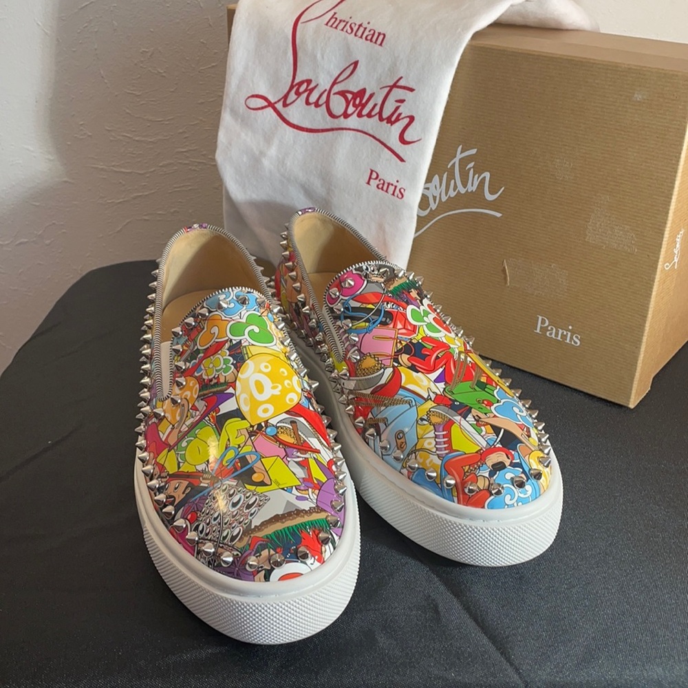 CHRISTIAN LOUBOUTIN Pik Boat Spiked Patent Flat Sneakers, Multi In Gold Multi 40